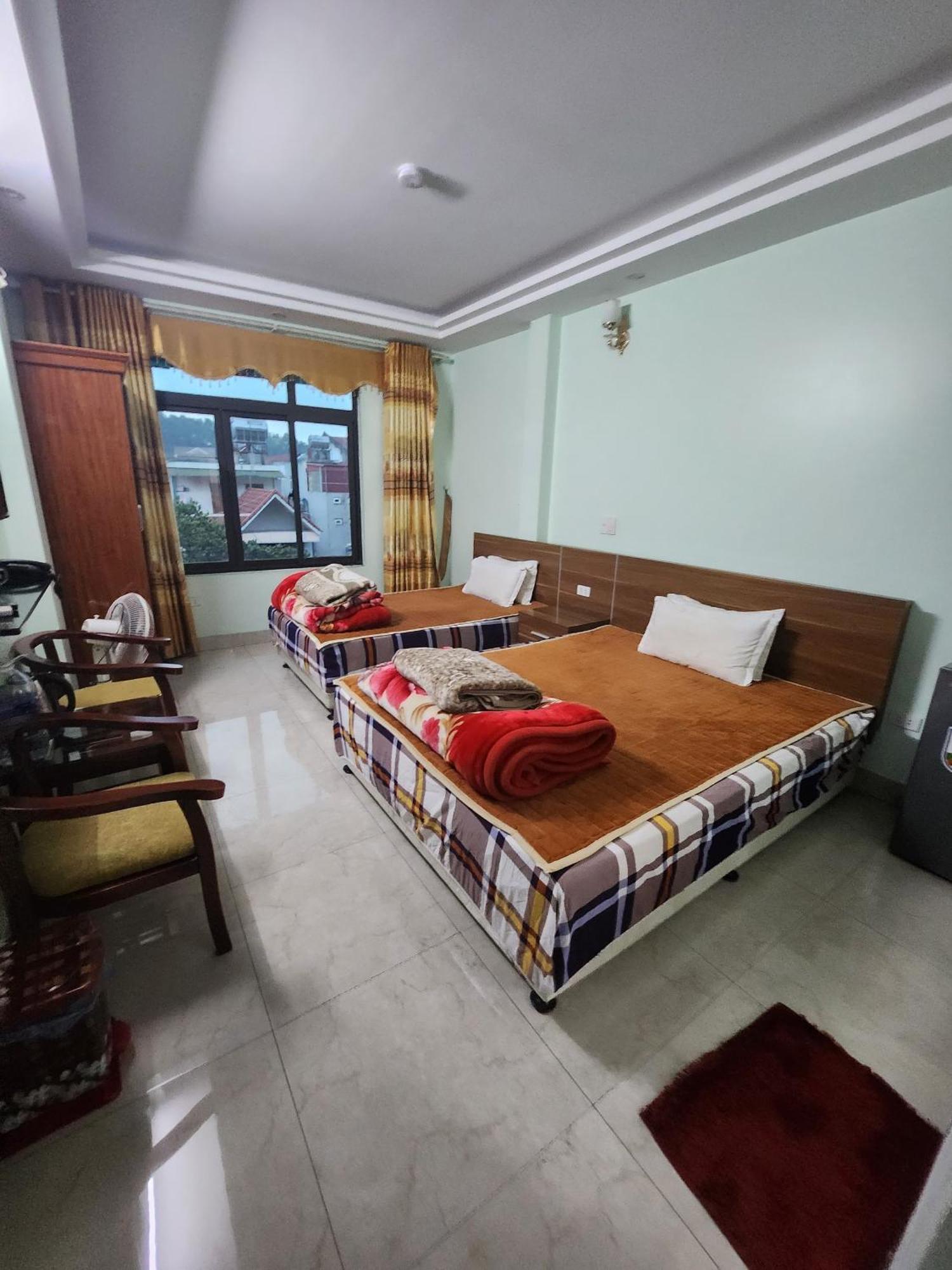 Ruby Hostel Ха Жианг Екстериор снимка