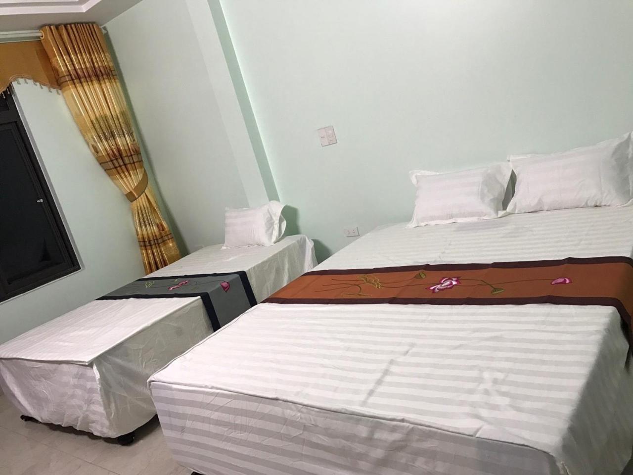 Ruby Hostel Ха Жианг Екстериор снимка