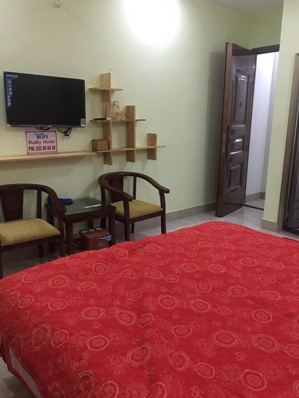 Ruby Hostel Ха Жианг Екстериор снимка